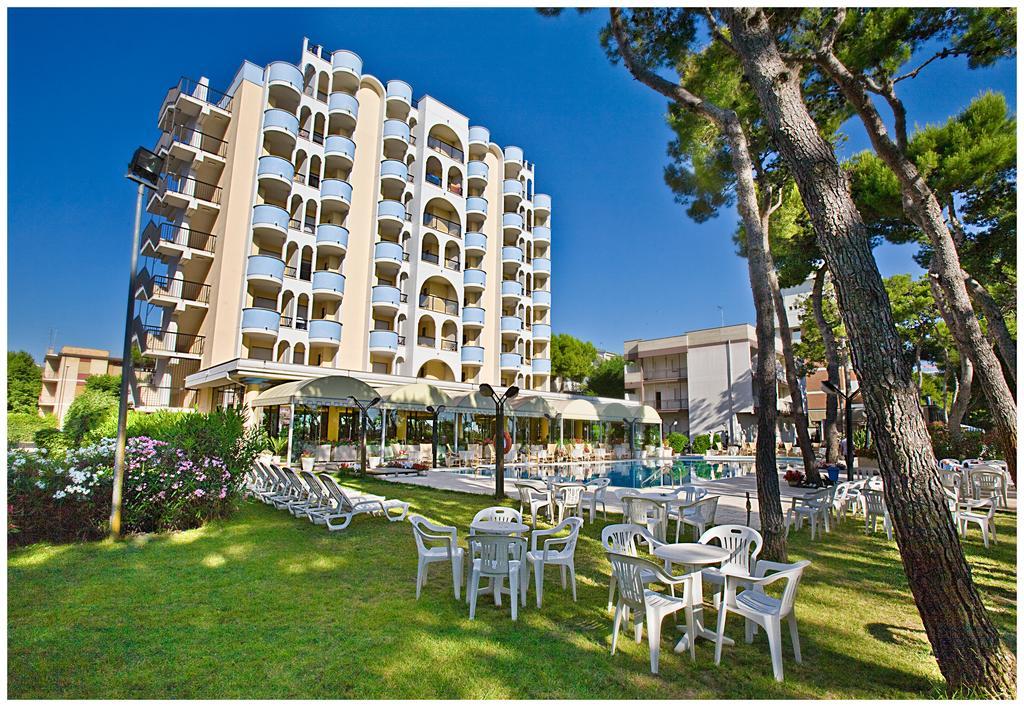 Hotel Parco Dei Principi Giulianova Εξωτερικό φωτογραφία